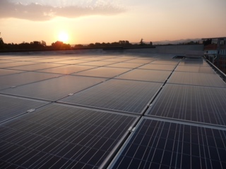 production solaire au centre d'affaires LE BOEING 